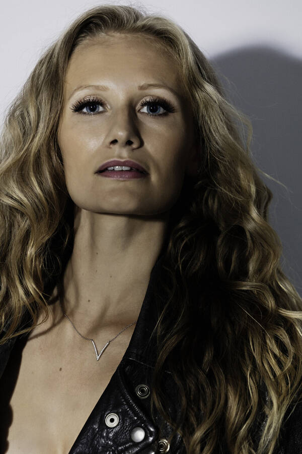 photographer Dom Photographic portraiture  photo