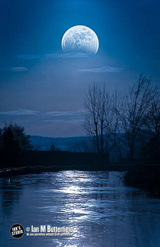 photographer ianbutty conceptual modelling photo taken at Marple, Stockport