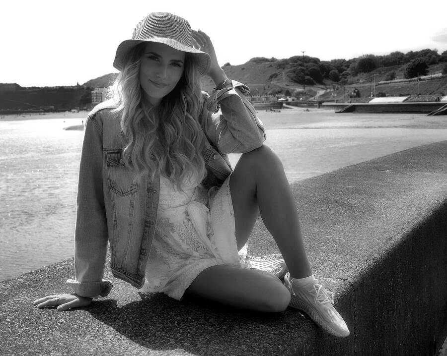 photographer Martin330 fashion  photo taken at scarborough