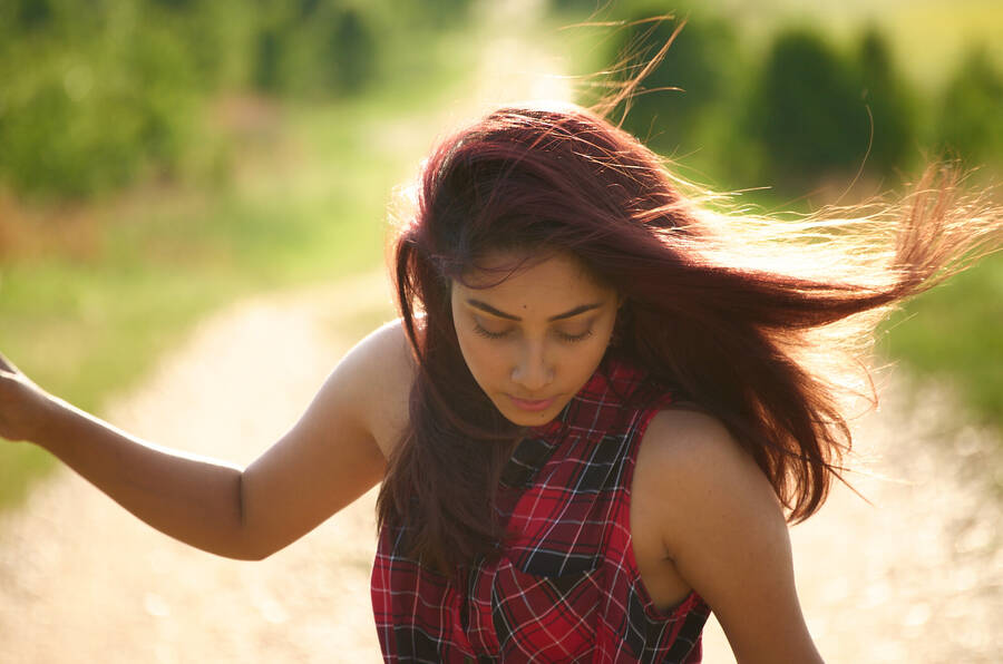 photographer BigrPicture portraiture  photo with Mariam Kazmi