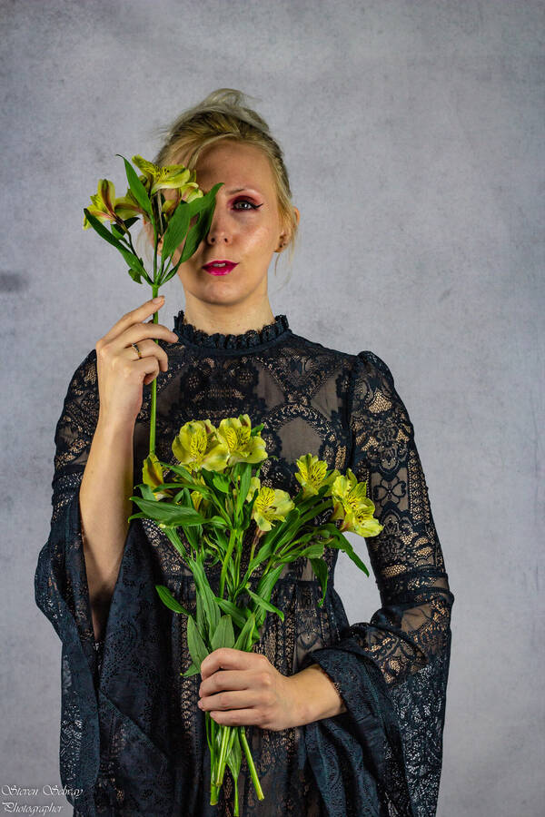 photographer BigSteve1952 portraiture  photo with VampirePrincess