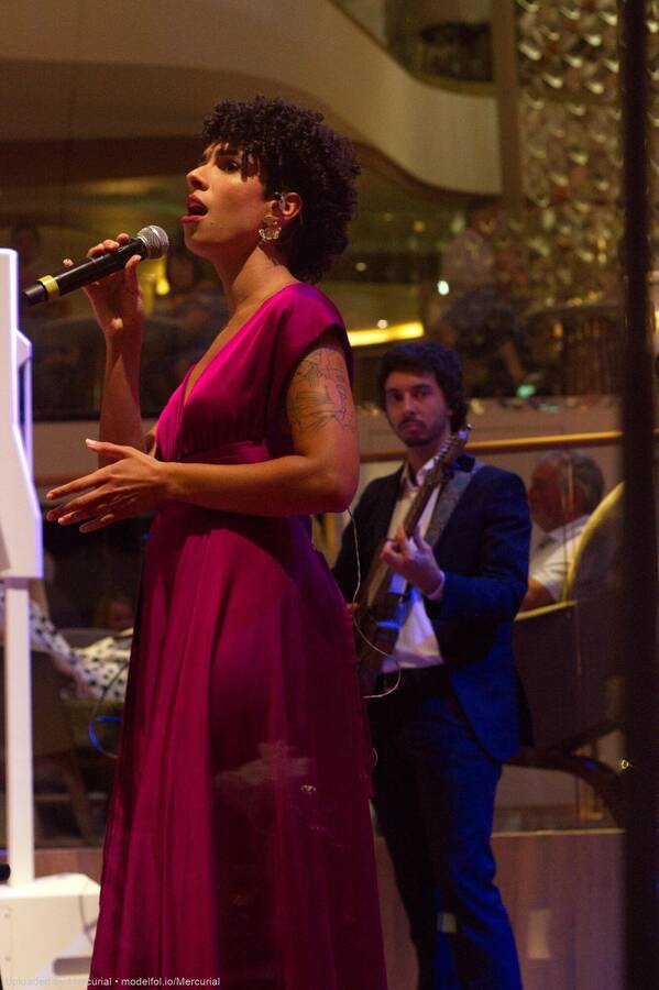 photographer Stav performance  photo