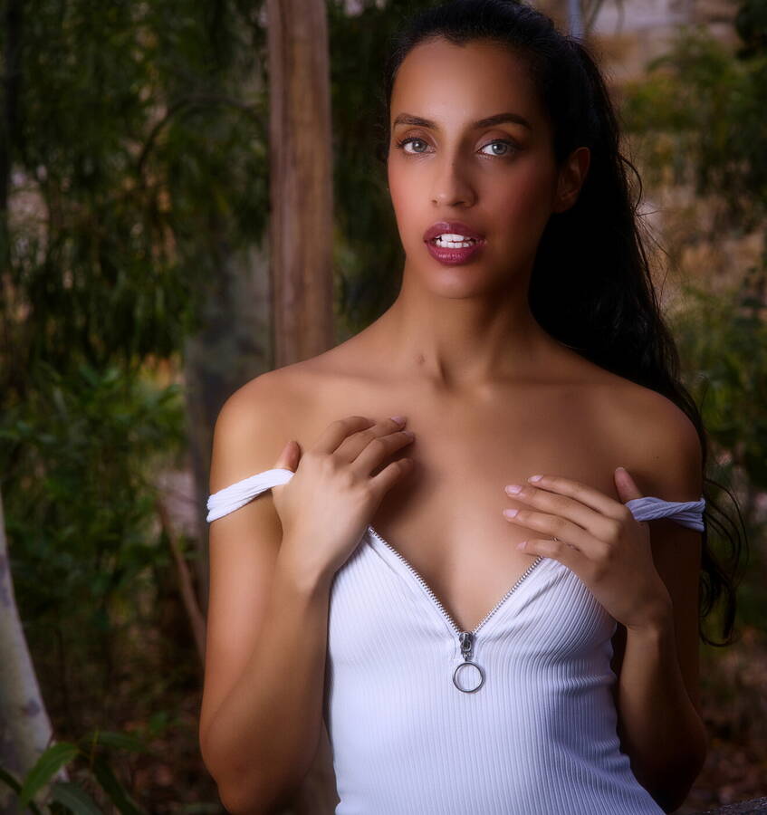 photographer FGXR8 portraiture modelling photo