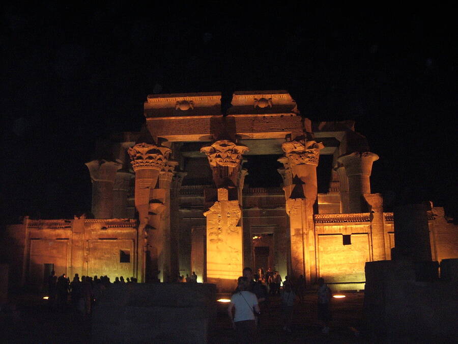 photographer Sussex Amateur architecture  photo taken at Egypt