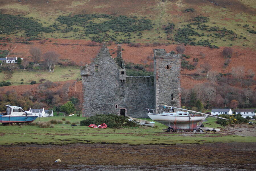 photographer Abstract Photo lochranza castle  photo