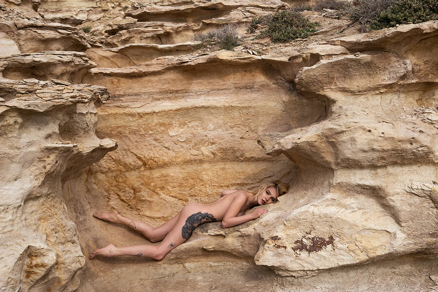 photographer Yan McLine fine art  photo taken at https://boosty.to/yanmcline/donate