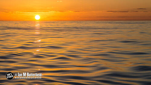 photographer ianbutty travel modelling photo taken at The Bay of Biscay