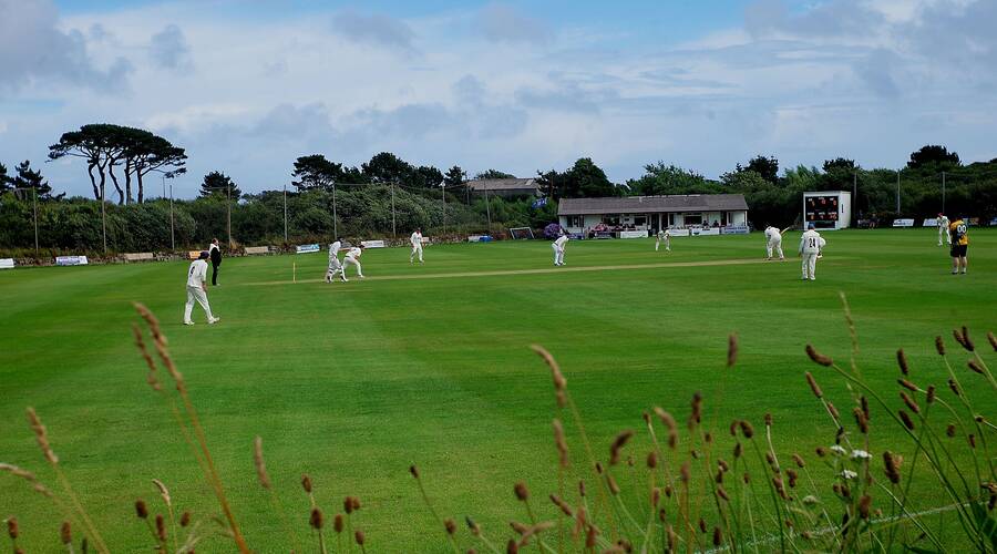 photographer Martin330 sports  photo taken at mousehole cornwall