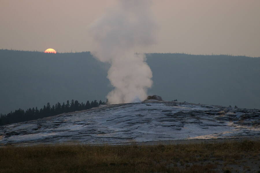 photographer Cloudy photos landscape  photo taken at Yellowstone National Park