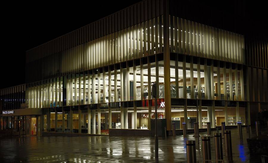 photographer Martin330 night  photo