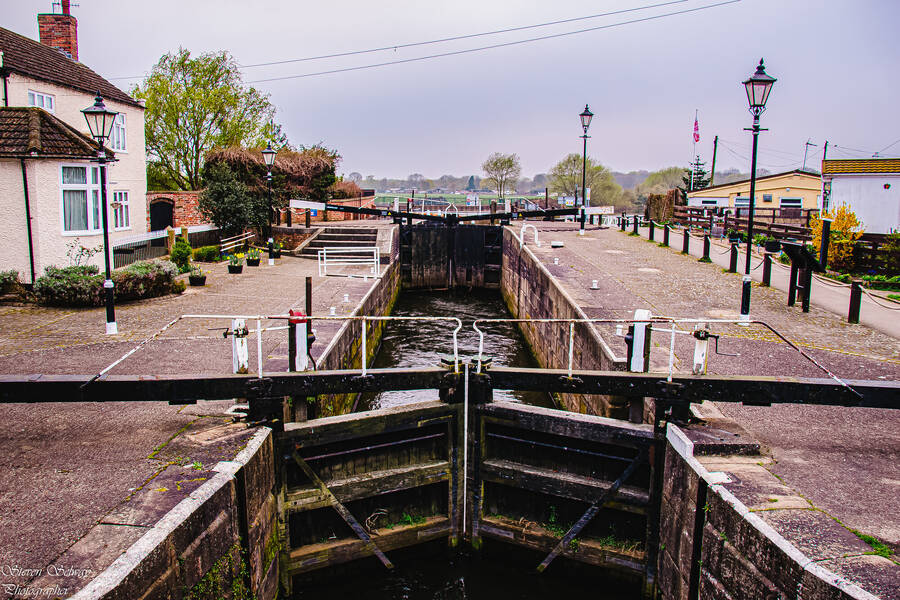 photographer  architecture  photo taken at Beeston Rylands