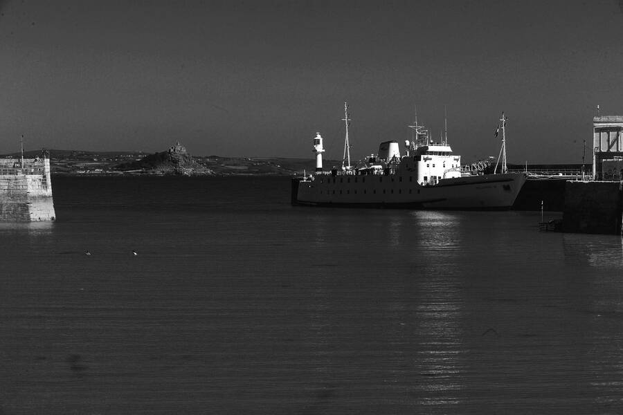 photographer Martin330 transport  photo taken at Penzance