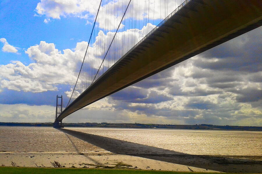 photographer TonyHill travel  photo taken at Humber Bridge Hessle Foreshore