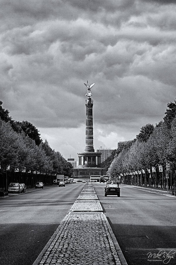 photographer MikeRhys architecture  photo taken at Berlin, Germany