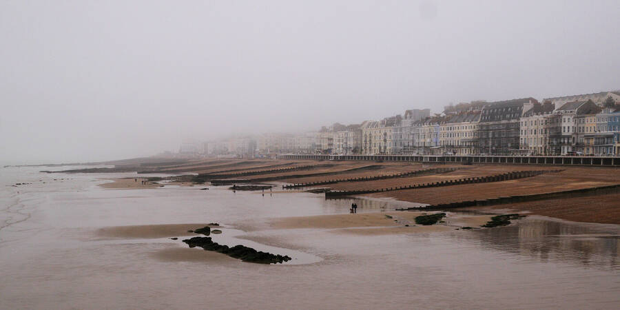 photographer gbjbamc8 landscape  photo taken at Hastings, england
