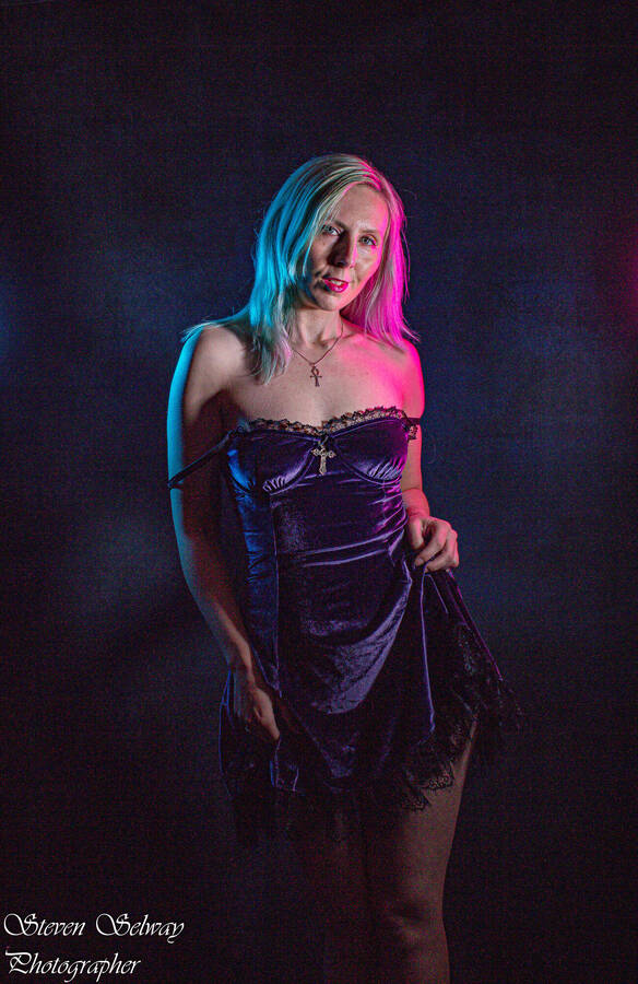 photographer  portraiture  photo with @VampirePrincess