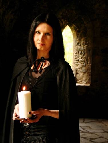 photographer DamoTogYP portraiture  photo taken at Valle Crucis Abbey, Llangollen