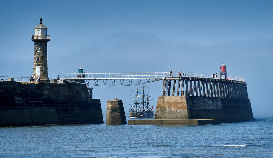 photographer Sirens Cairns uncategorized  photo