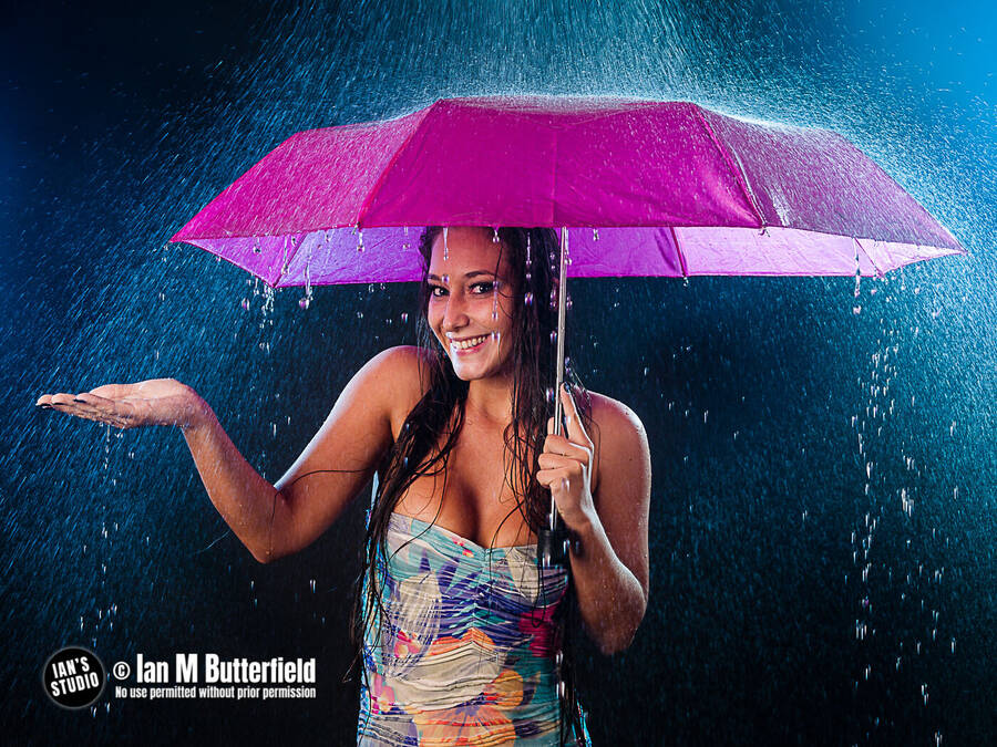 photographer ianbutty portraiture modelling photo taken at Ian's Studio, Stockport