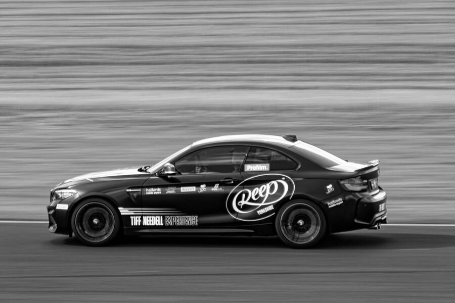 photographer dntphotographs sports  photo taken at Croft Circuit