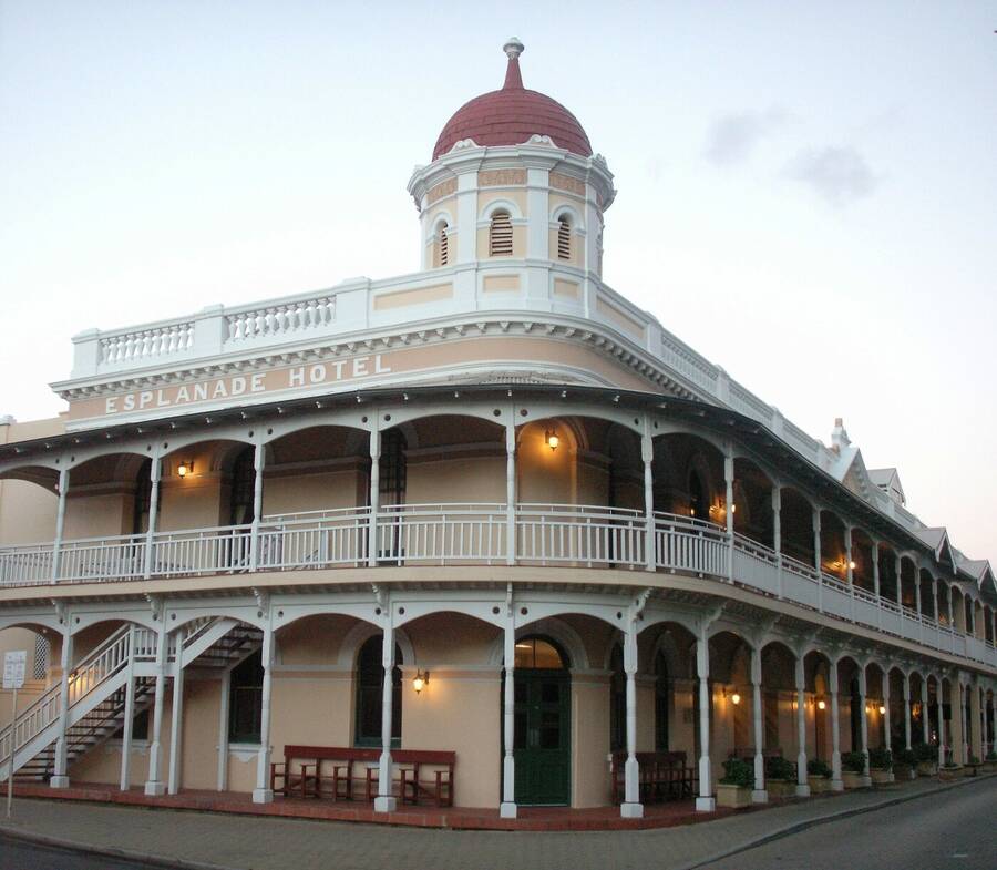 photographer Dave Wells uncategorized  photo