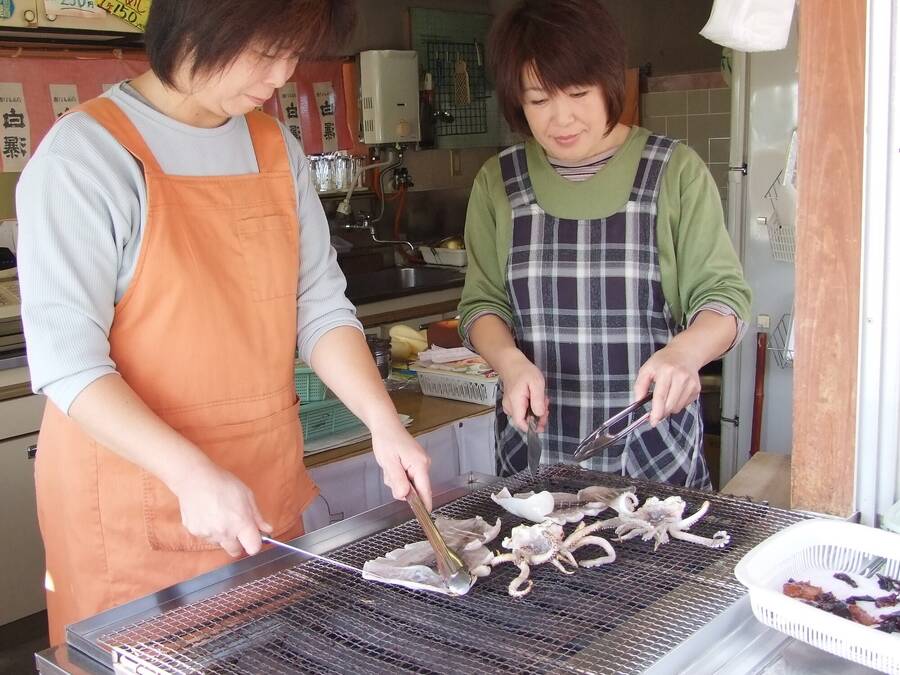 photographer BONDVIDAGE food  photo taken at Squid coast Japan!
