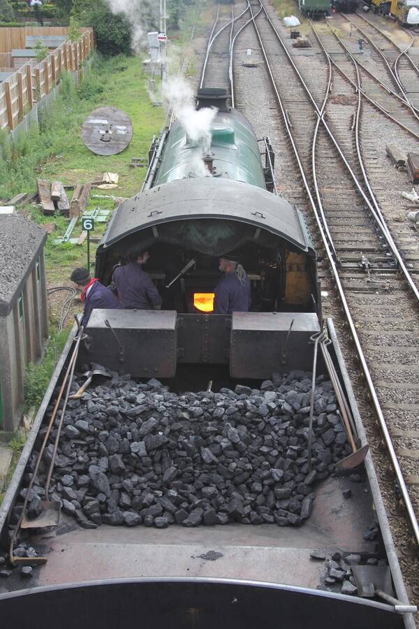 photographer Myddleton transport  photo taken at Four Marks Station