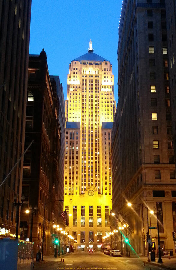 photographer Chicago Shutter architecture  photo taken at Chicago, Illinois