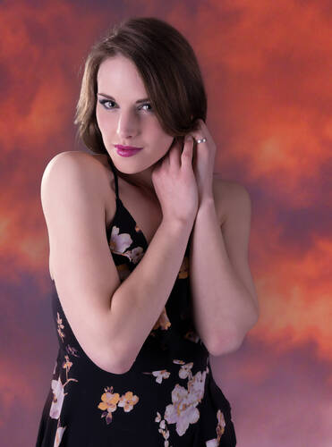 photographer StudioDee portraiture modelling photo. cariad  studiodee again.