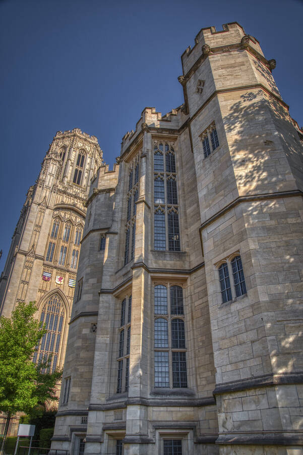 photographer MA Phoography architecture  photo taken at City of Bristol