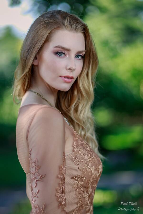 photographer Phull photography portraiture  photo